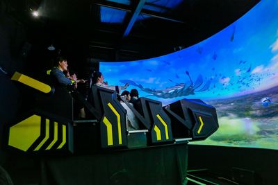 巅峰环幕轨道飞行影院